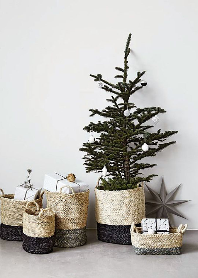 5 Tips For Decorating Small Spaces For The Holidays