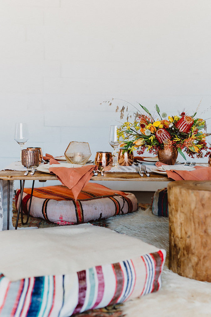 Floor Seating Outdoor Party - Image via 100 Layer Cake
