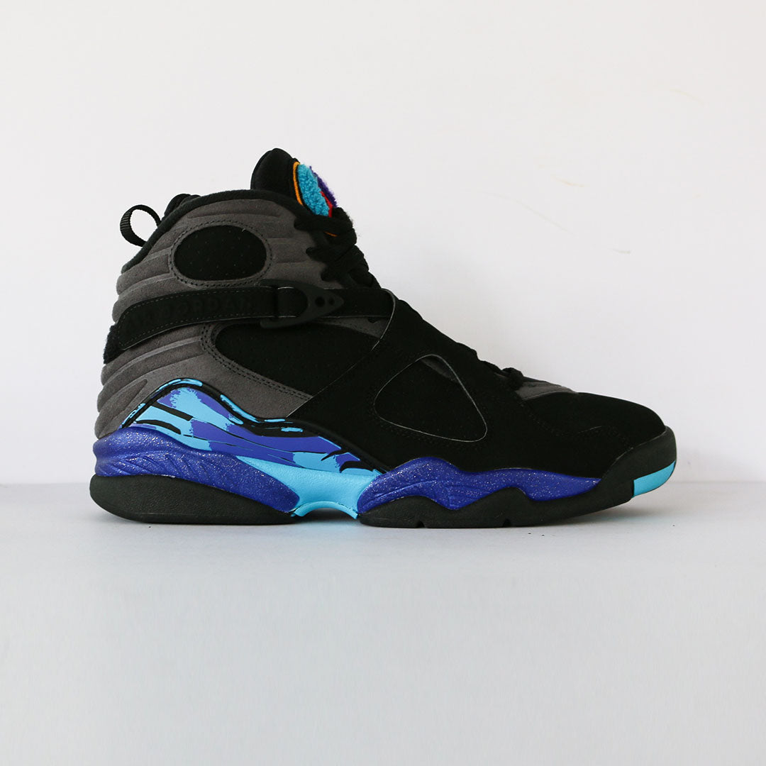 Air Jordan 8