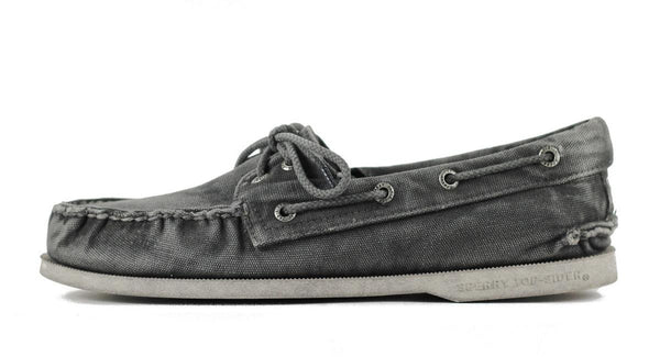 sperry canvas boat shoes