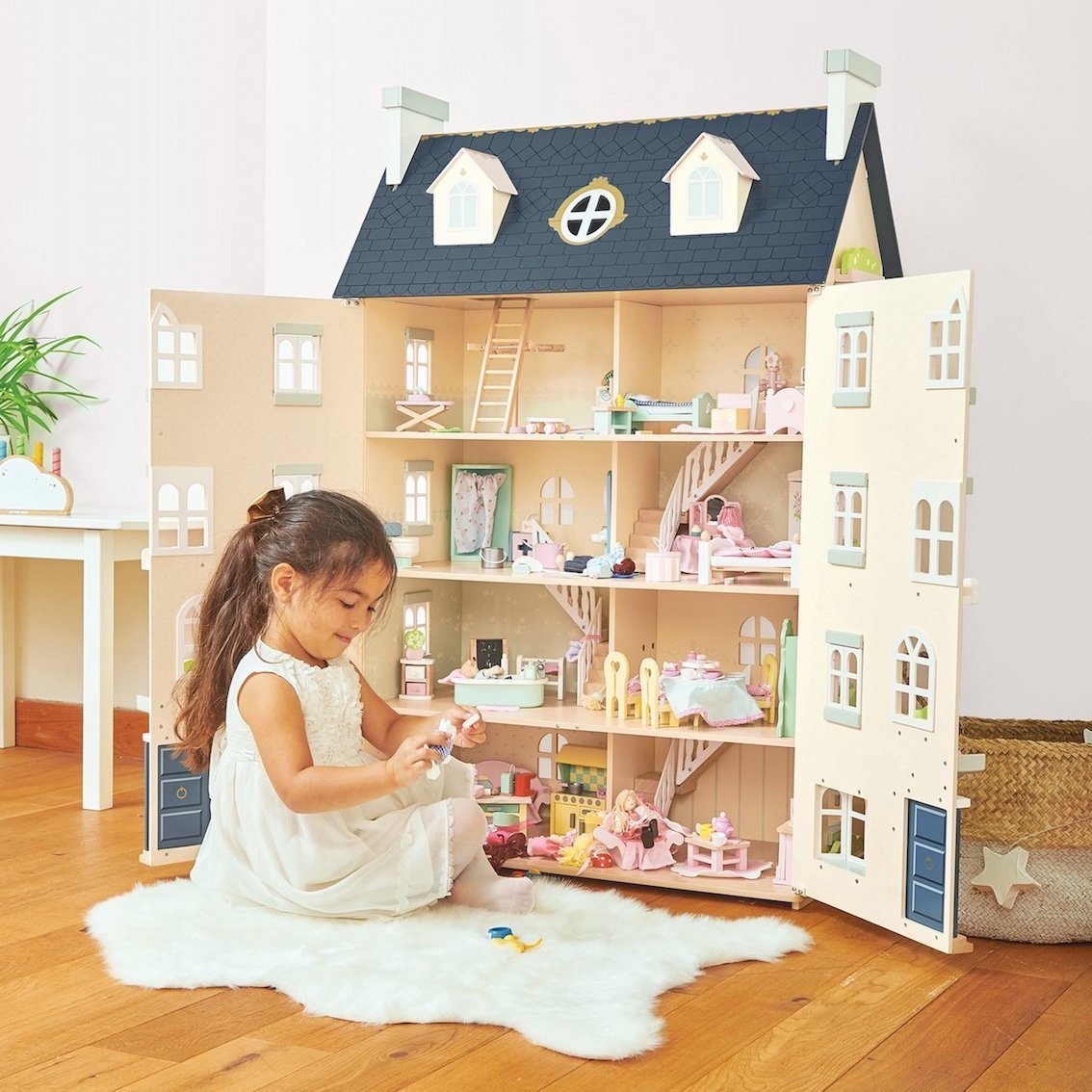 Le Toy Van Palace Dolls House - Scandibørn