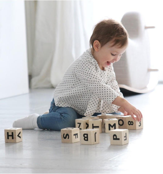 Ooh Noo Alphabet blocks - black - Scandibørn