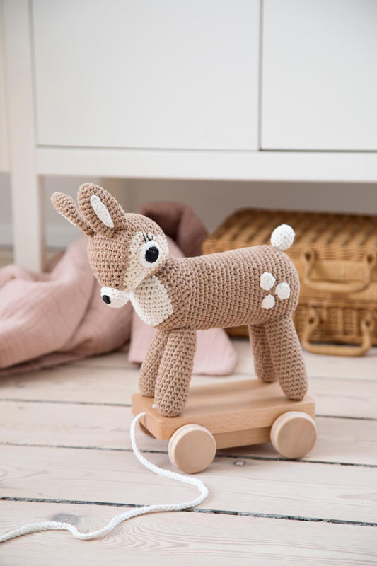 Sebra - Crochet Pull Along Toy Dixi the Deer