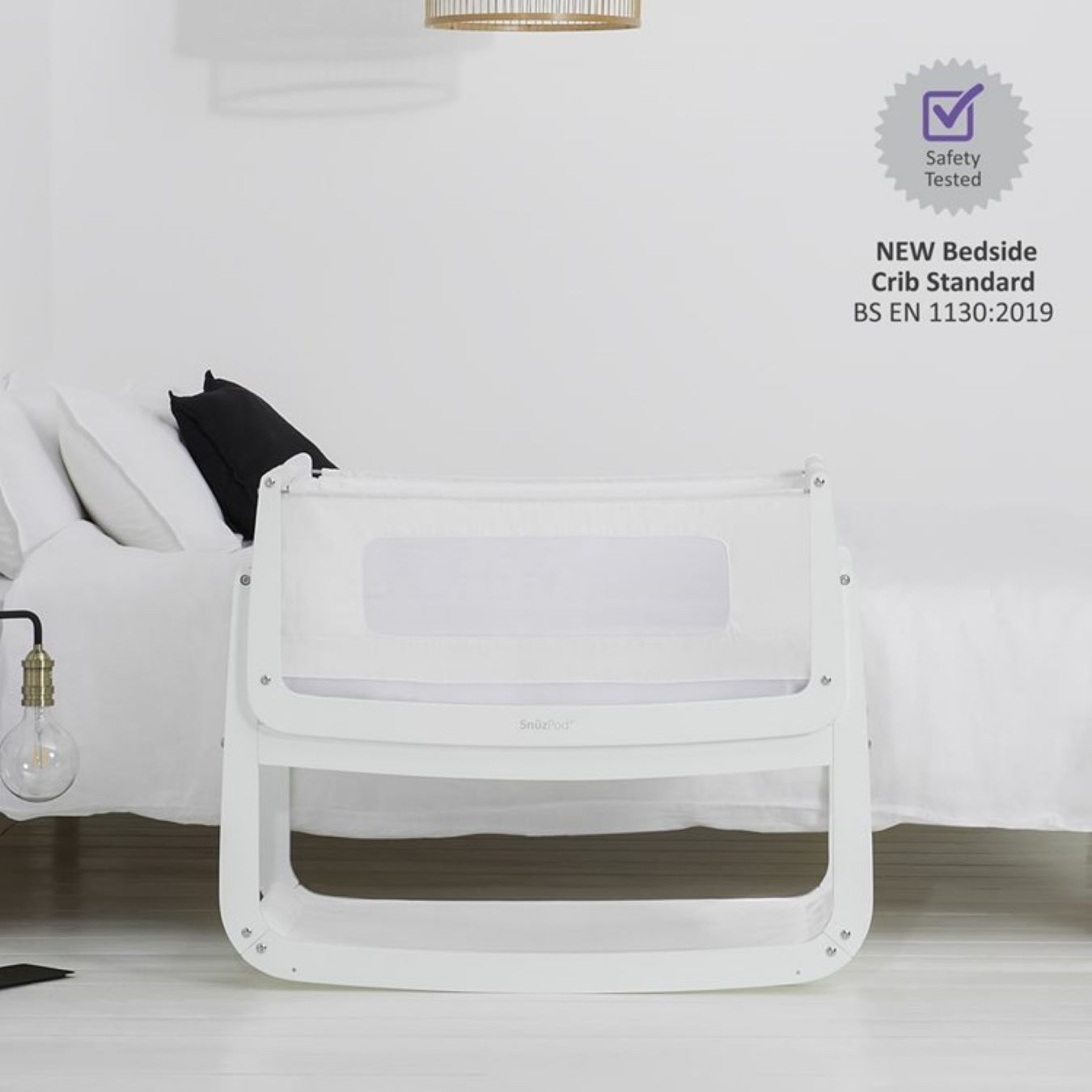 SnuzPod 4 - Bedside Crib 3 in 1 in White (with mattress) - Scandibørn