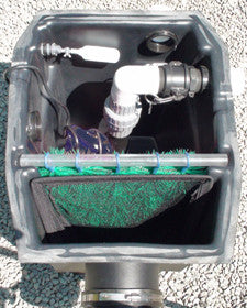 Pump using the right port of the HydroClean pond skimmer
