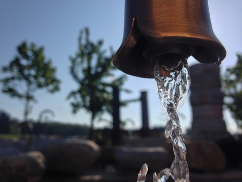 Wasserhahn für Gartenbrunnen