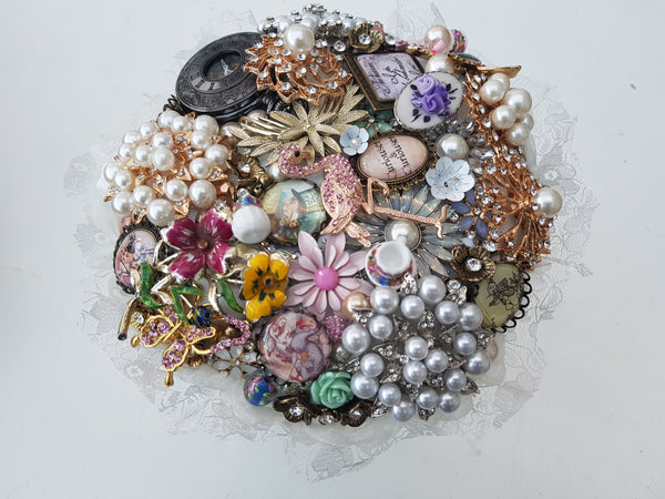 Wedding_Brooch_Bouquet._Fullilove_Designs_UK_grande.jpg?v=1519307099