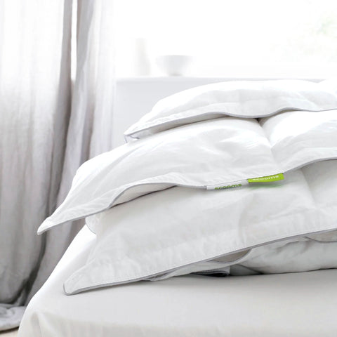 Close Up of Folded Duvet on a King Size Bed | scooms
