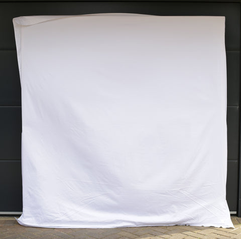 Movie screen made from a sheet | scooms