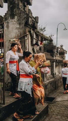 Bali Ceremony.Everina