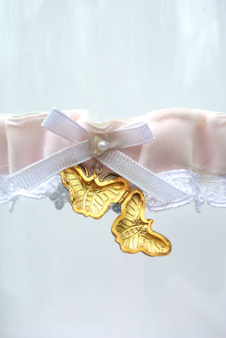 locket wedding garter 