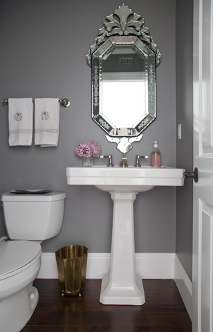 Kerrie Griffin-Rogers uses Dovetail by F&B in a bathroom design Interior Designer The Interior Co 
