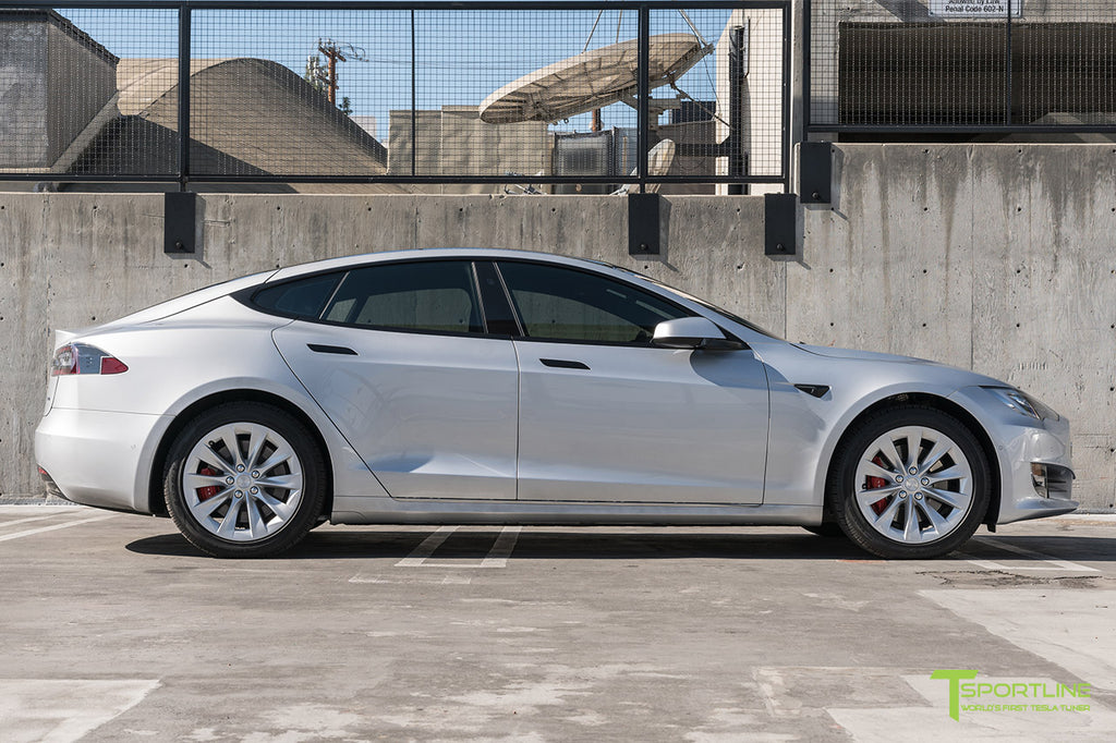 Tesla Model S Custom Painted Red Brake Calipers in Red