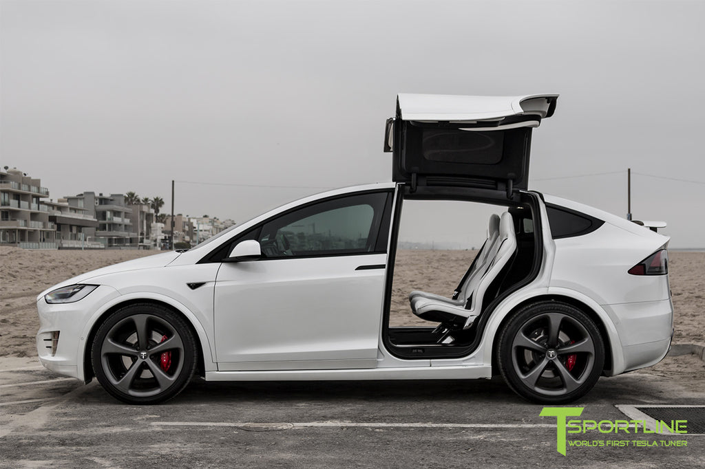 Pearl White Multi-Coat Model X with 3M Satin Black Chrome Delete: 