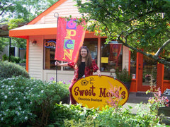 Sweet Mona's moves to new venue
