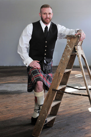 casual kilt package with argyle vest