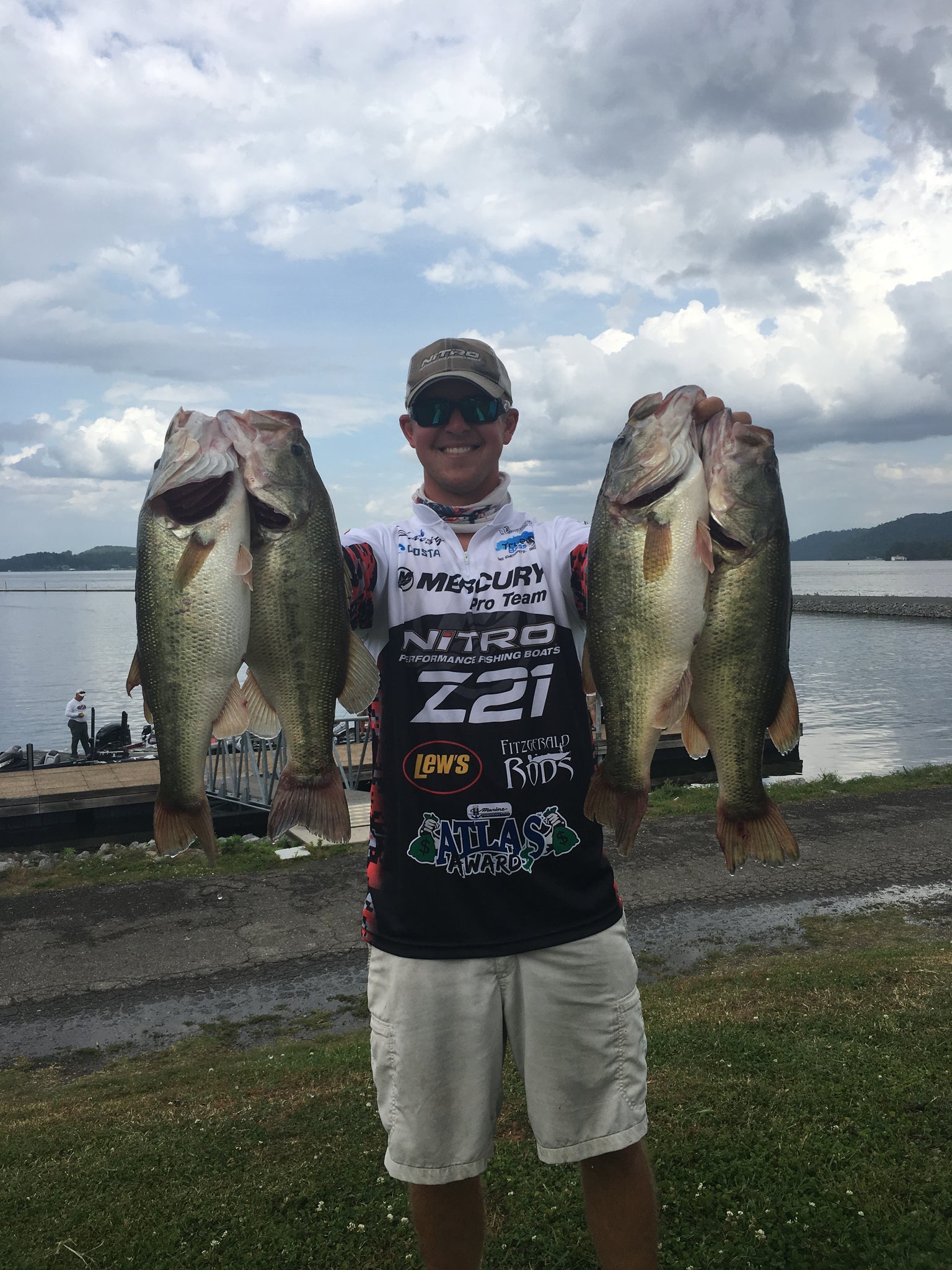 Ryan Salzman - Alabama Bass Guide Lake Guntersville