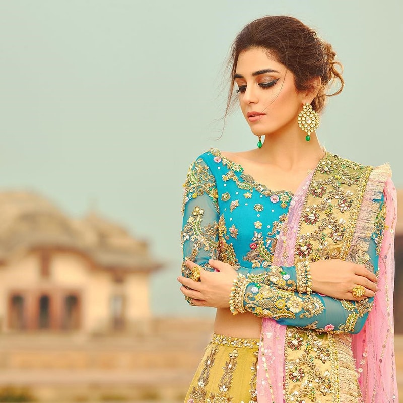 Online Beautiful Indian Wedding Dress For Bride Nameera By Farooq