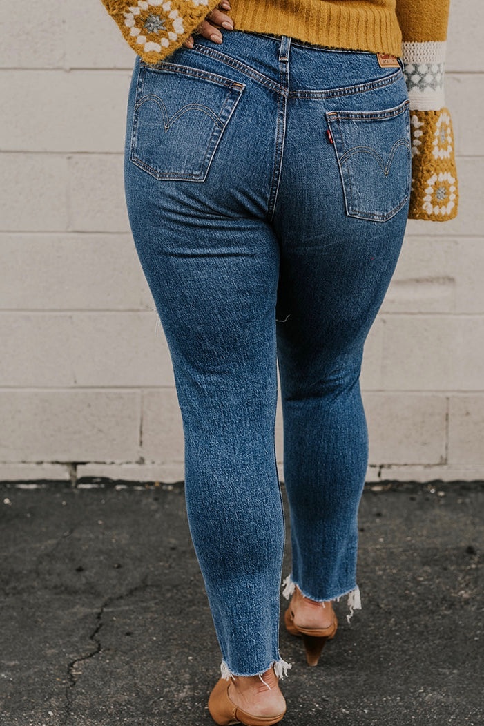 levis 501 distressed jeans