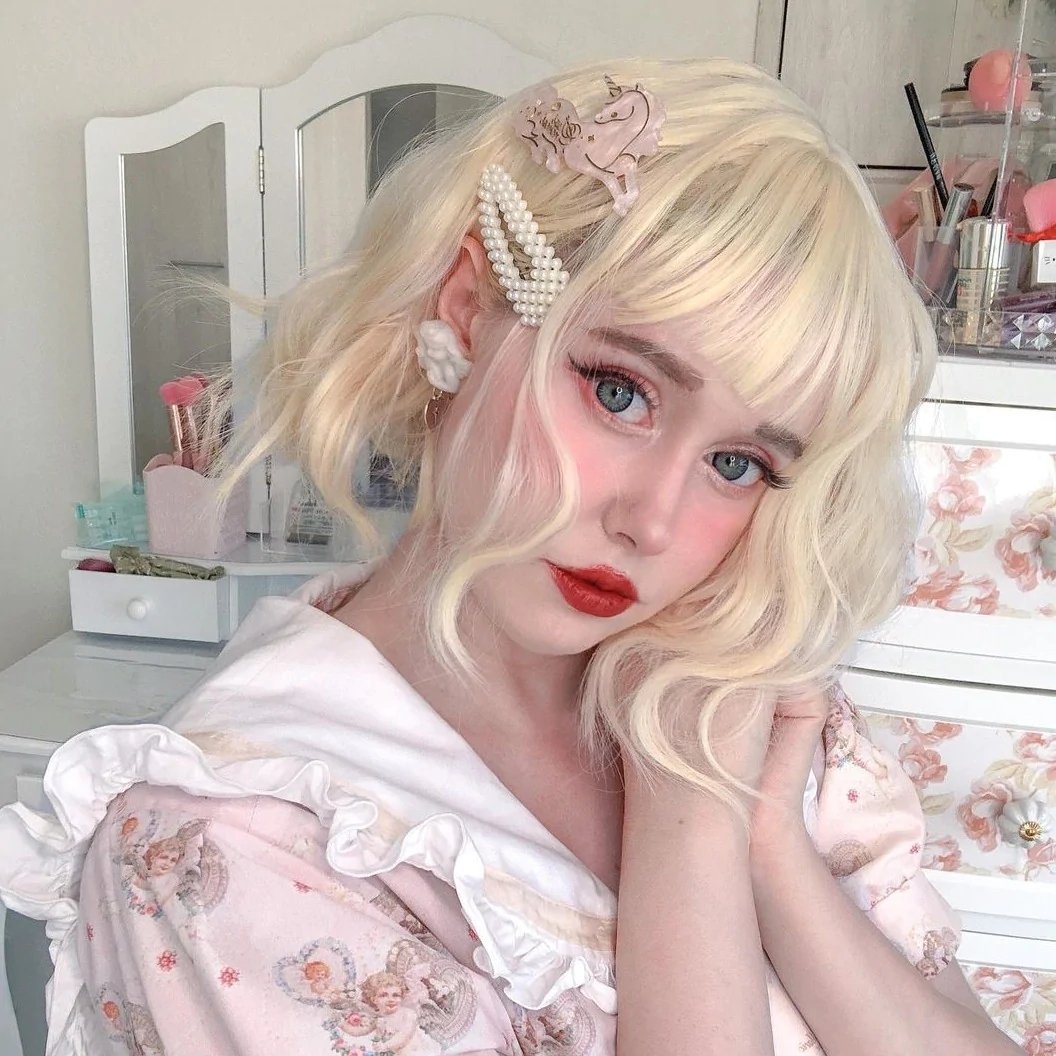 Milky White Blonde With Air Short Bob Lolita wig –