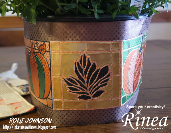Rinea Autumn Flower Wrap with Roni Johnson