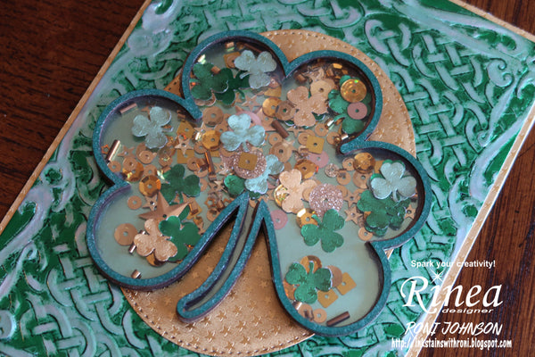 Rinea Foiled Paper Shamrock Shaker by Roni