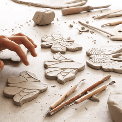 黏土圣诞装饰工作坊(6-12岁)-包括材料-艺术学院Mosta -十大网赌正规平台马耳他