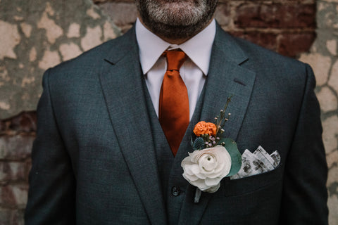 Baltimore wedding florist, lucky penny floral, boutonniere