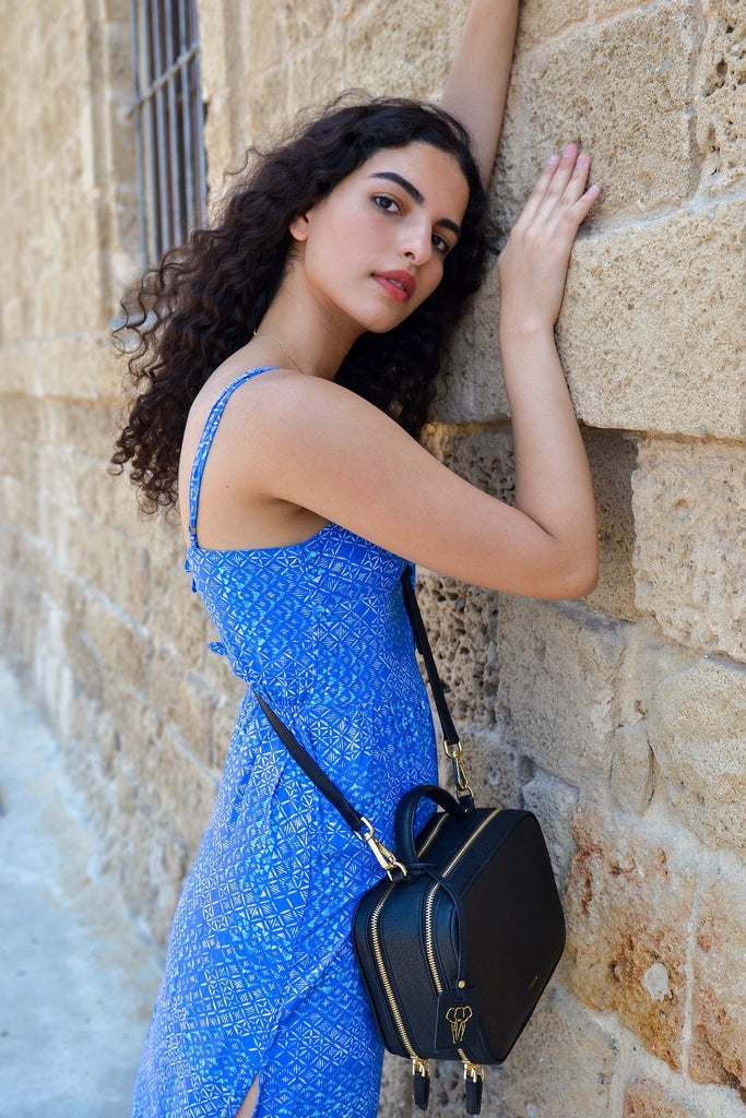 Noa from Style with a Smile wearing black vegan crossbody bag