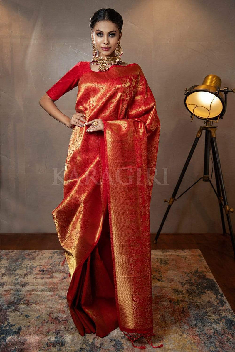 Buy the amazing Crimson Red Kanjivaram Saree online-Karagiri
