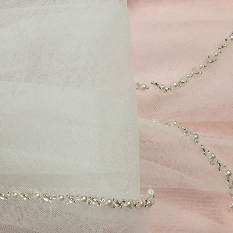 One Layer Comb White Ivory Tulle Pearl Beaded - FabFunBride