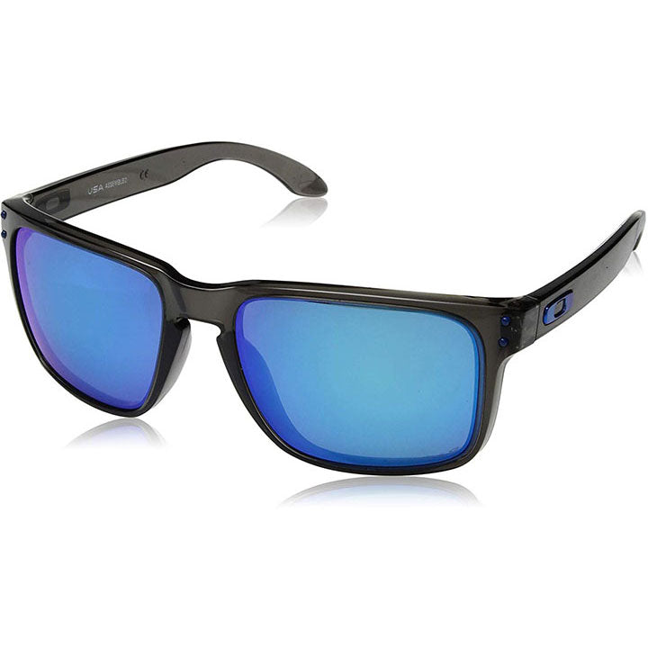 Oakley Holbrook XL Sunglasses in grey and Prizm sapphire polariz – edgewear.com