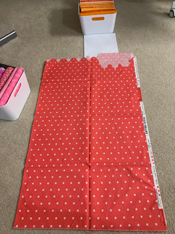 Folding fabric to fit in large Ikea container