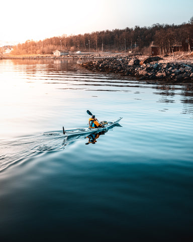 Flat water kayak