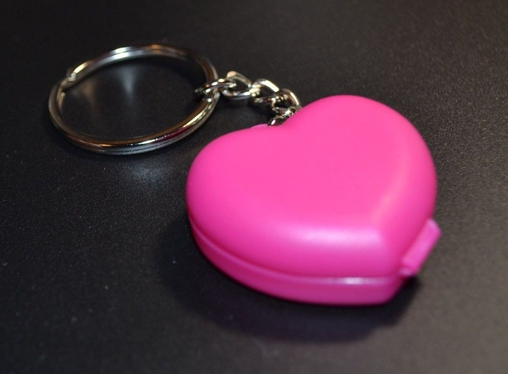 Tupperware Heart Shape key chain Rare Opens Pill Mints Pink Gadget New 