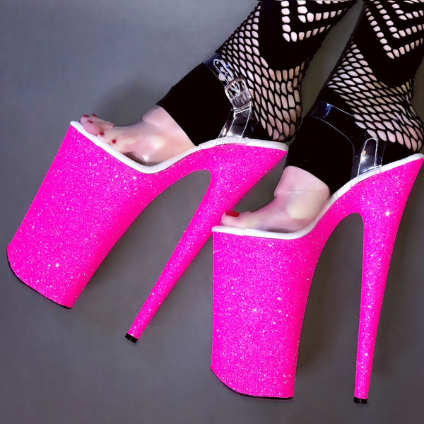 10 in heels