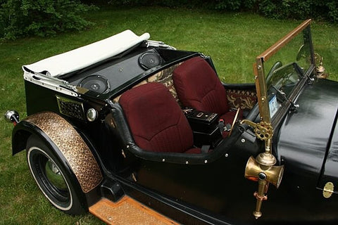 Voiture Steampunk de Jake Von Slatt