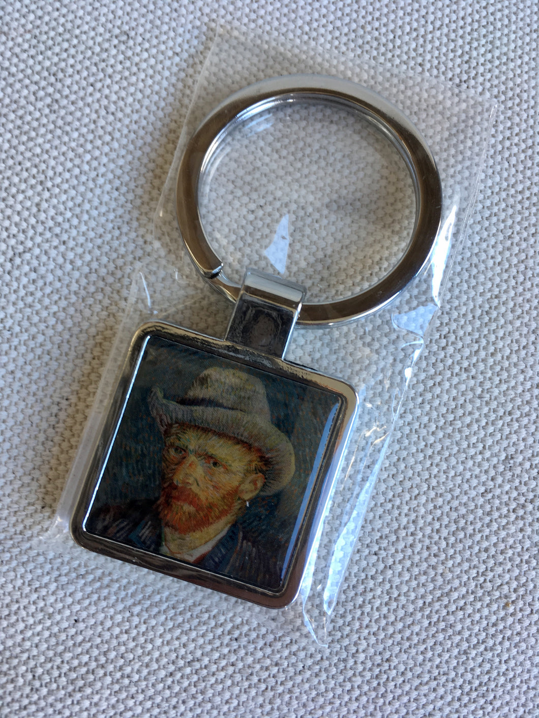 Van Gogh Keyring Self-Portrait Design