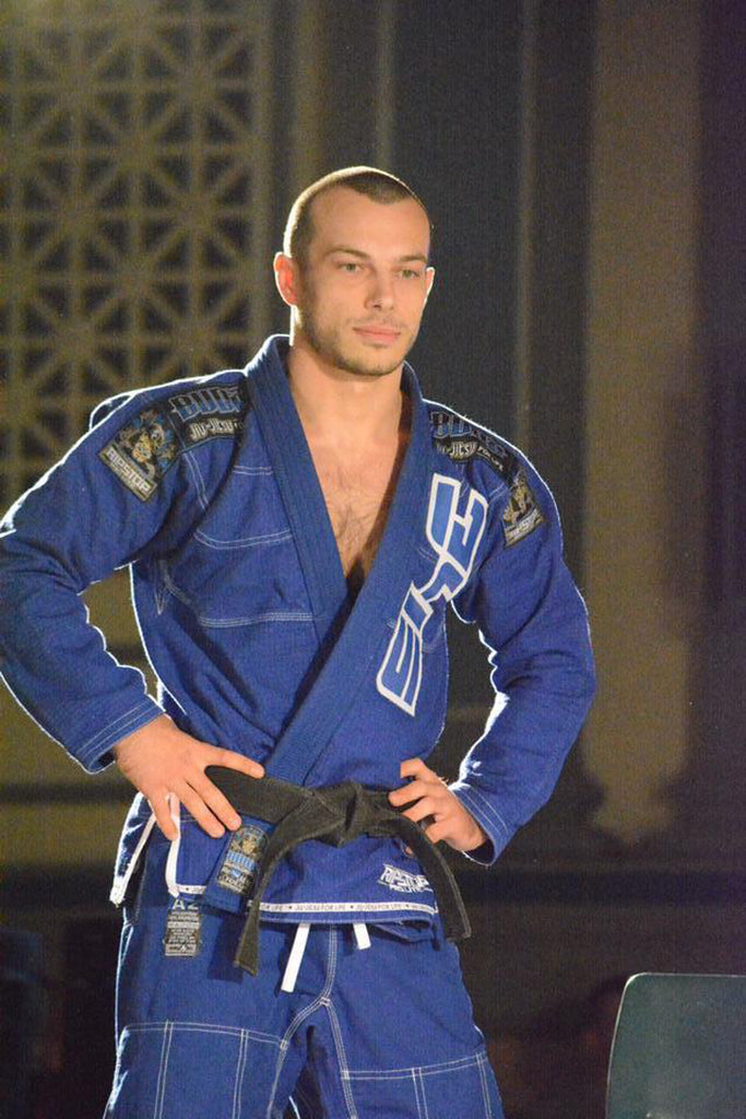Hunt Down the Single Leg from Half Guard with Lachlan Giles