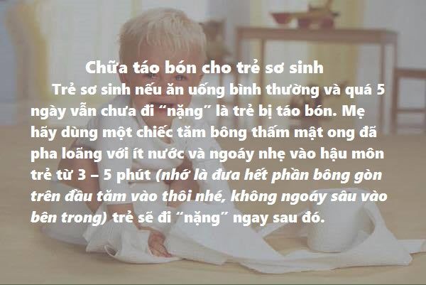 Để chữa táo bón cho trẻ, mẹ nên dùng mật ong