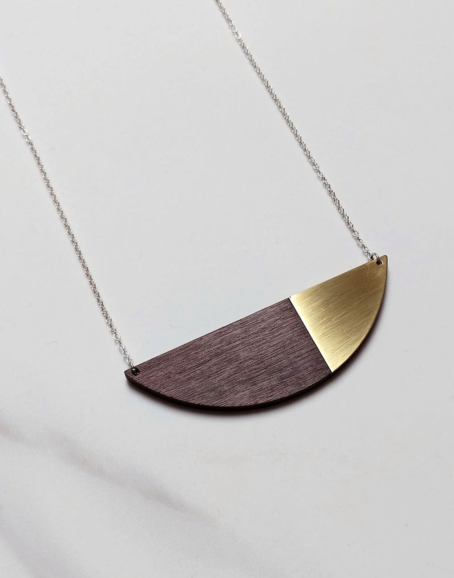 m's Braque Wood Necklace | www.jarussi.com.br