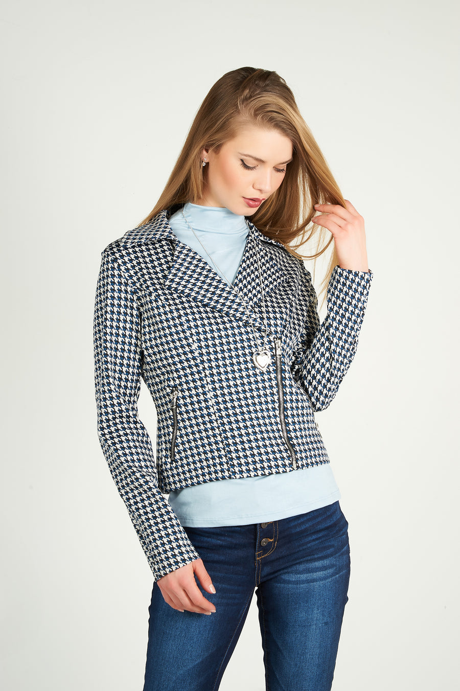 Magasinez une veste marine à motif pied-de-poule pour femme chez cypresslapband - printemps été – Shop a navy houndstooth moto jacket at cypresslapband - spring summer