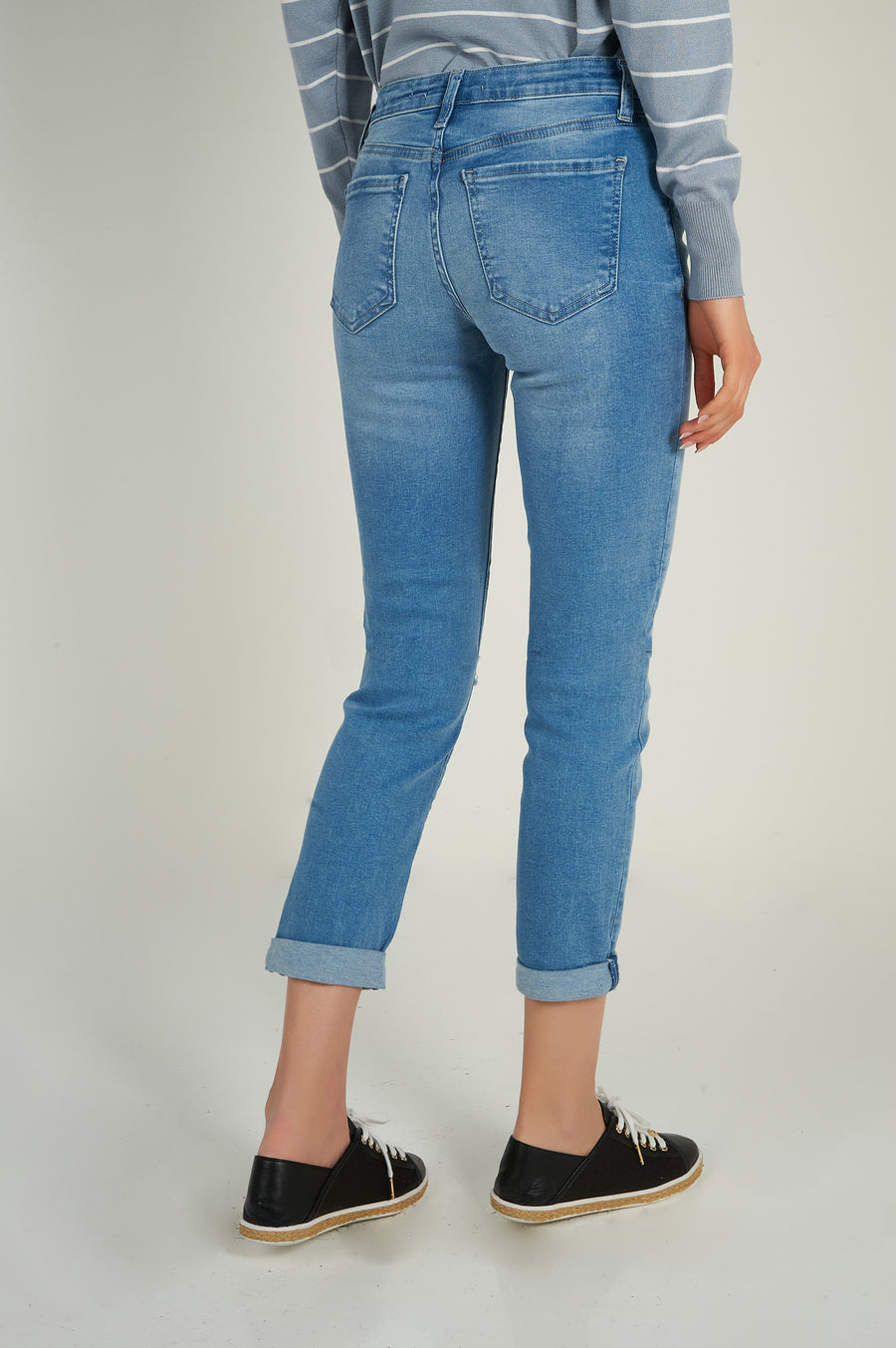 magasinez les jeans pour femmes de chez colori - Shop the jeans from colori 