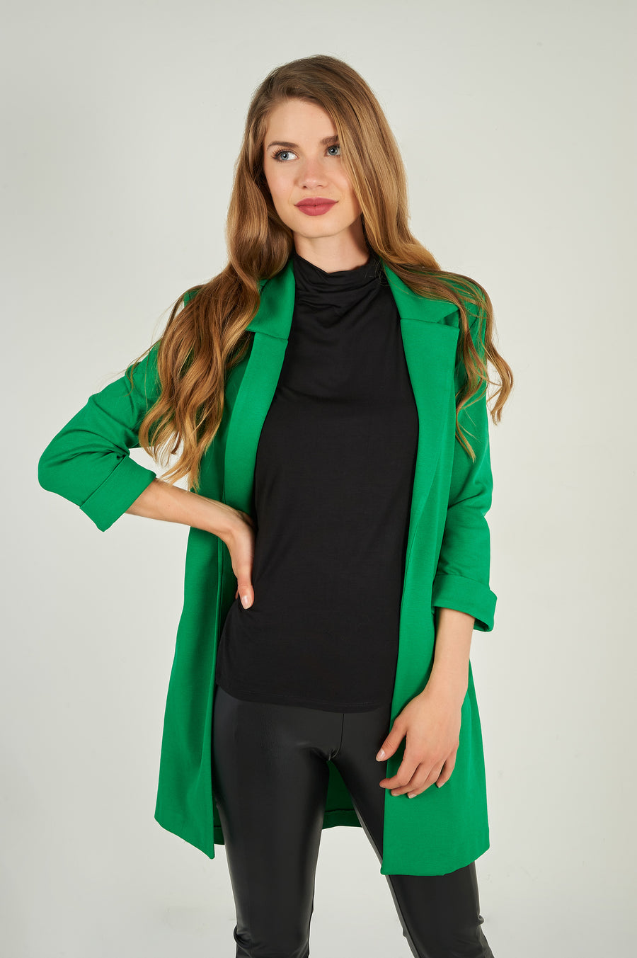 magasinez le long blazer pour femme de chez colori - Shop the long blazer for women from colori