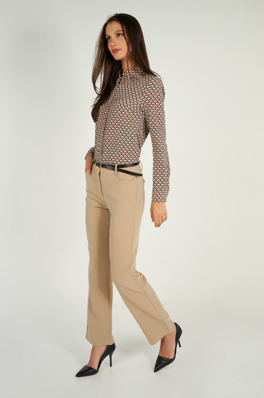 magasinez les pantalons avec ceinture pour femme de colori collection printemps été - Shop the pant with belt for women from colori spring summer collection 