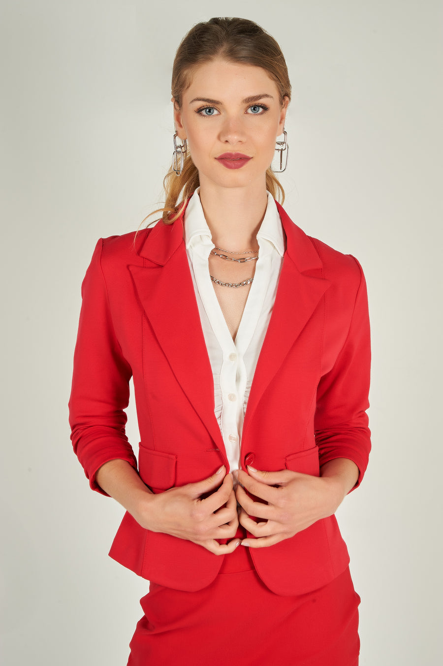 Magasinez le veston pour femme de chez colori - Shop the blazer for women from colori