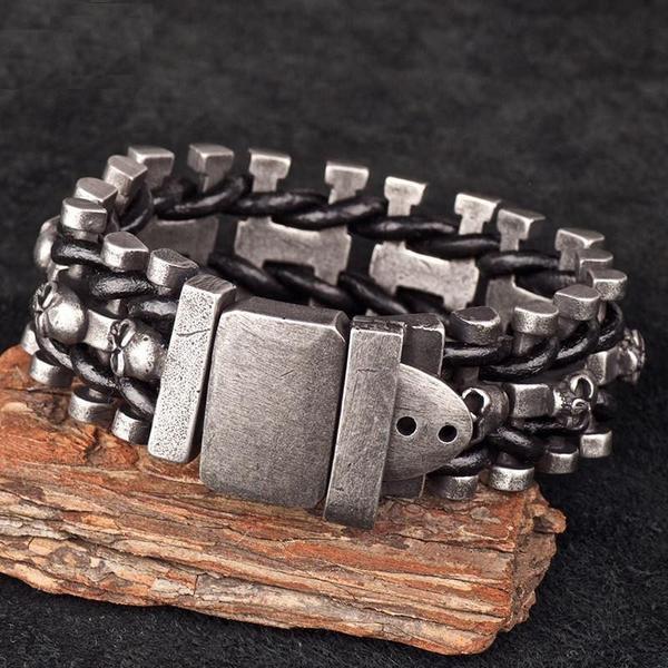 stainless steel skull bracelet