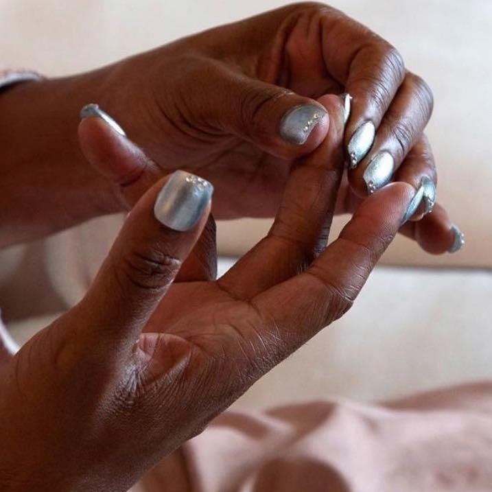 11 Must See Nail Art Designs From The 2020 Grammys