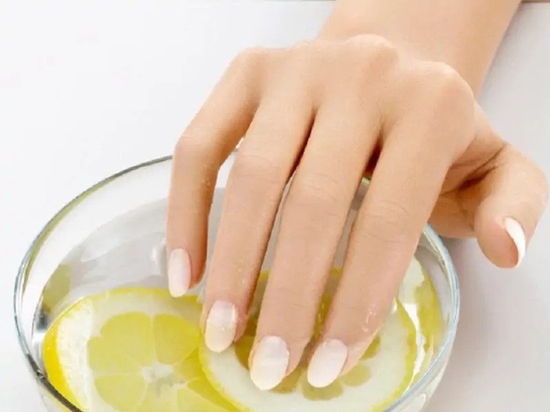 How To Maintain Healthy Nails 