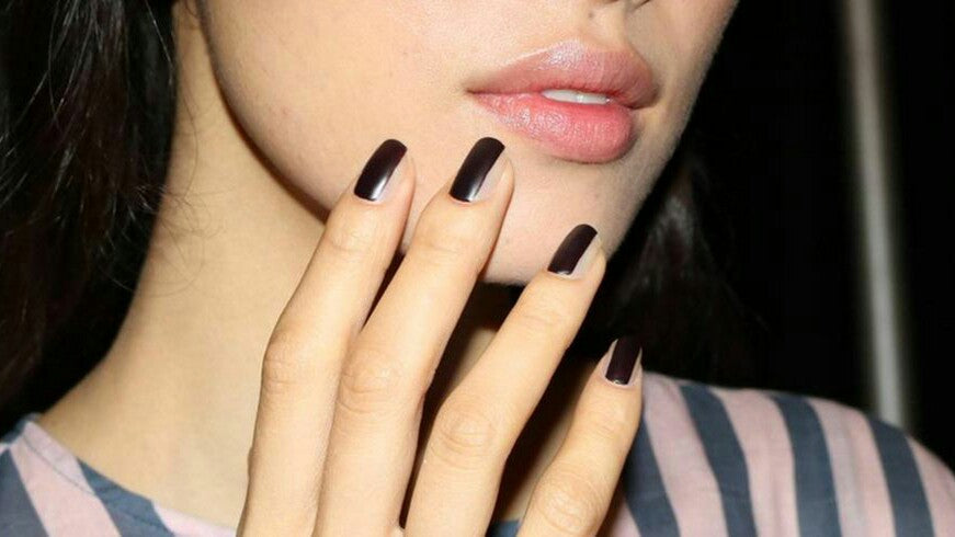 Make Your Nails Appear Longer With This Nail Contouring Trend